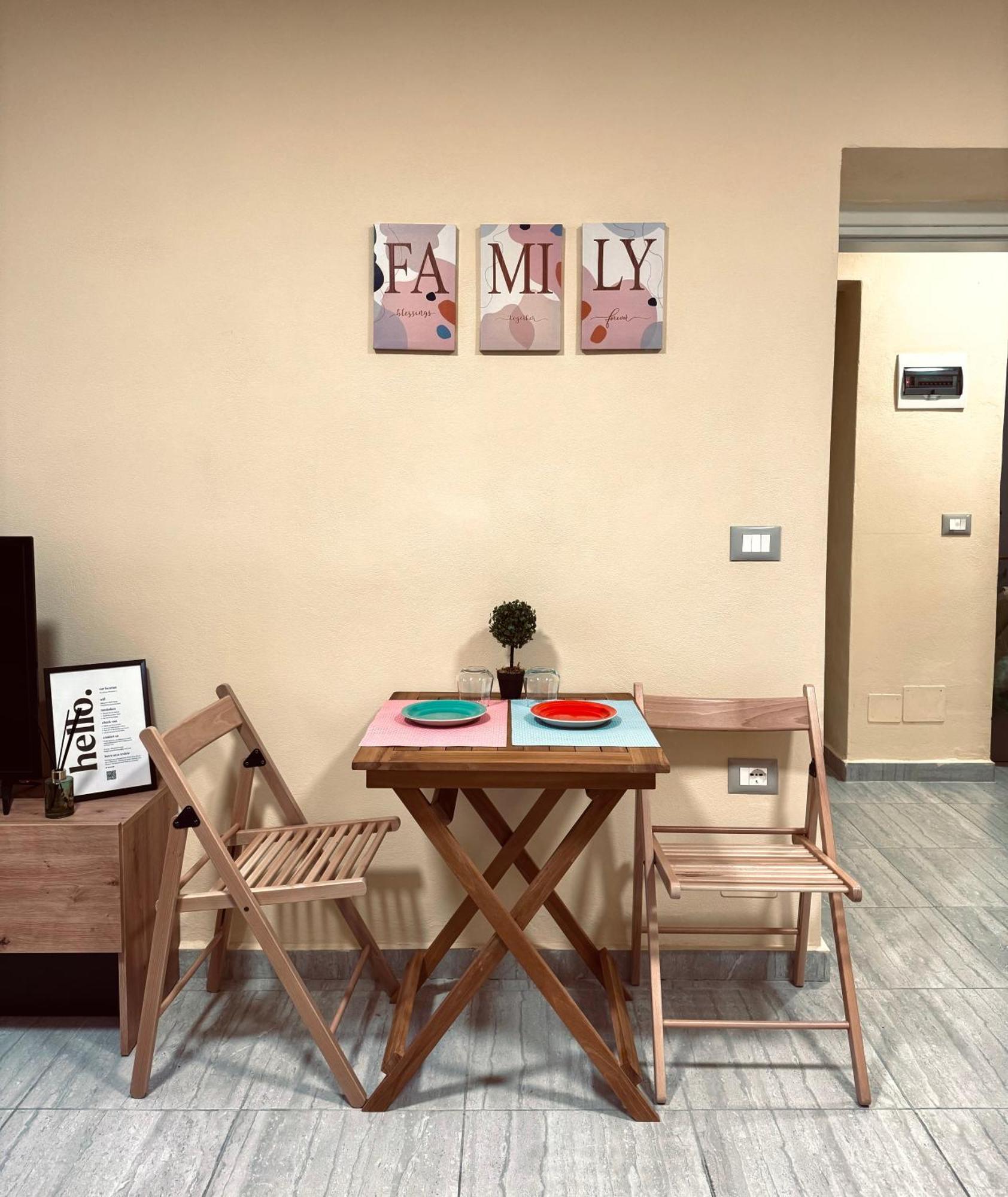 Urban Apartment In Blloku Tiranë Ngoại thất bức ảnh